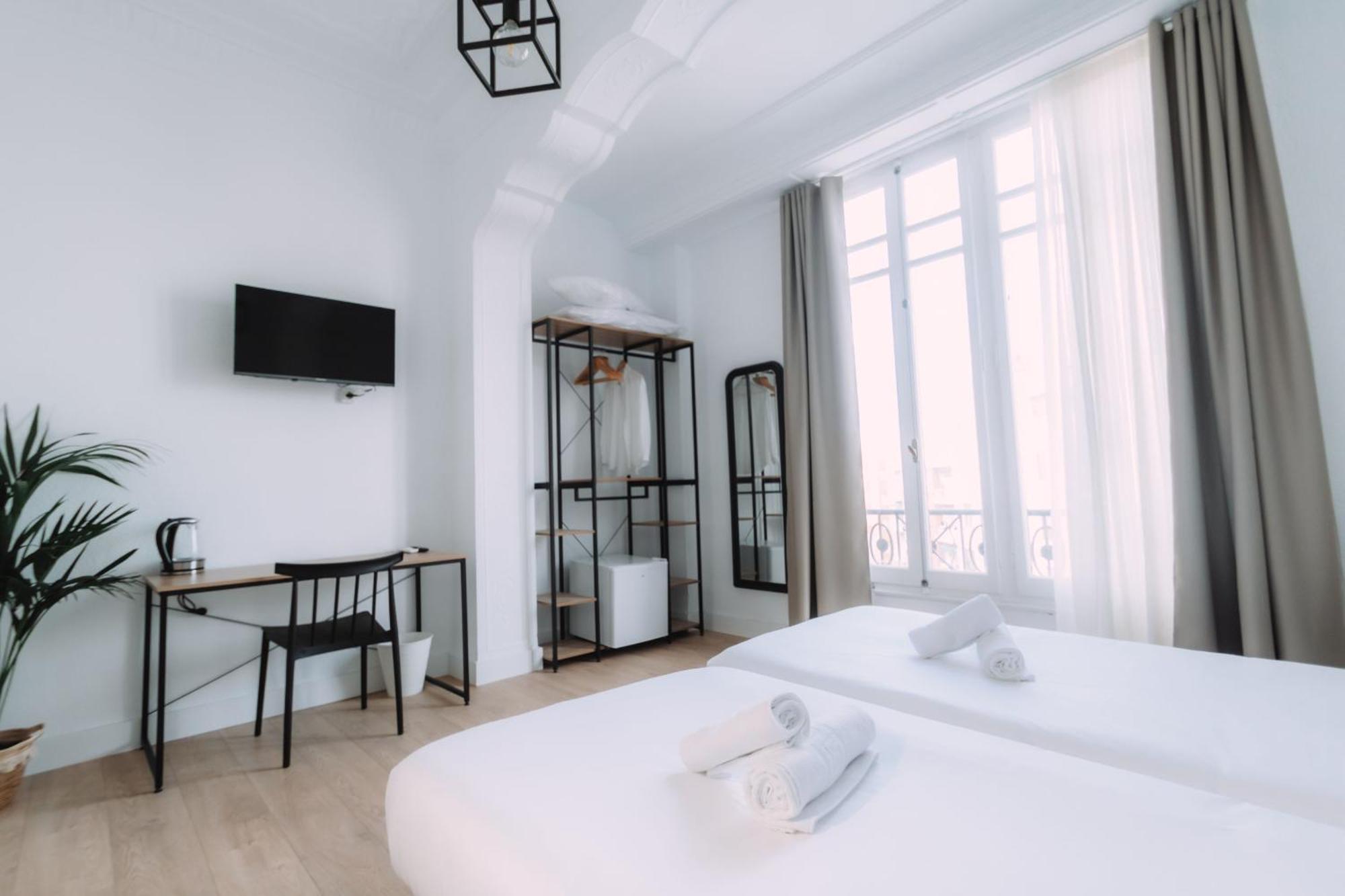 Concept Rooms Valenza Esterno foto
